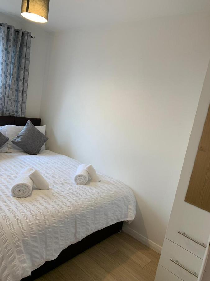 Walnut Apartments Сканторп Екстер'єр фото