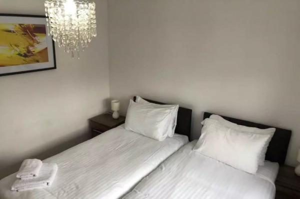 Walnut Apartments Сканторп Екстер'єр фото