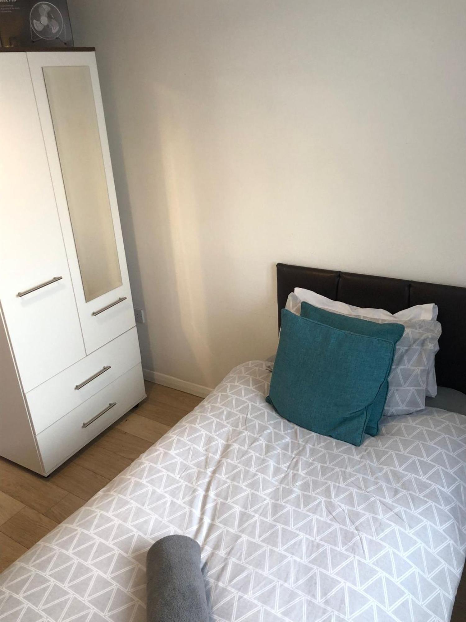 Walnut Apartments Сканторп Екстер'єр фото
